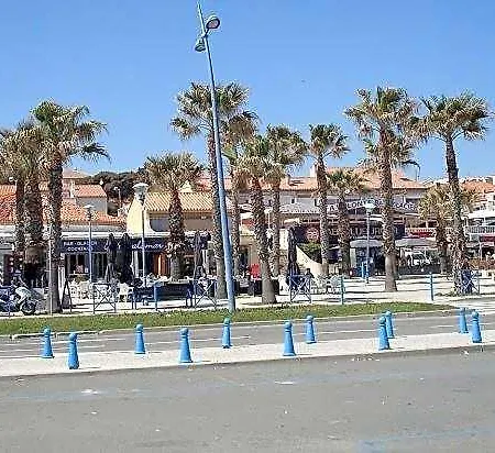 Hotel Avec Balcon Proche Narbonne-Plage